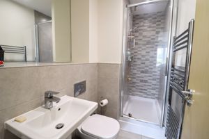 En-Suite- click for photo gallery